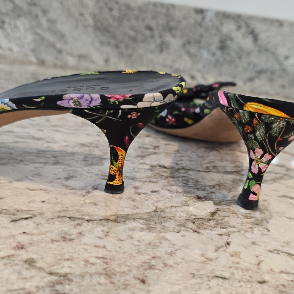 Gucci Black Floral Women's Mules - Picture 5 of 6